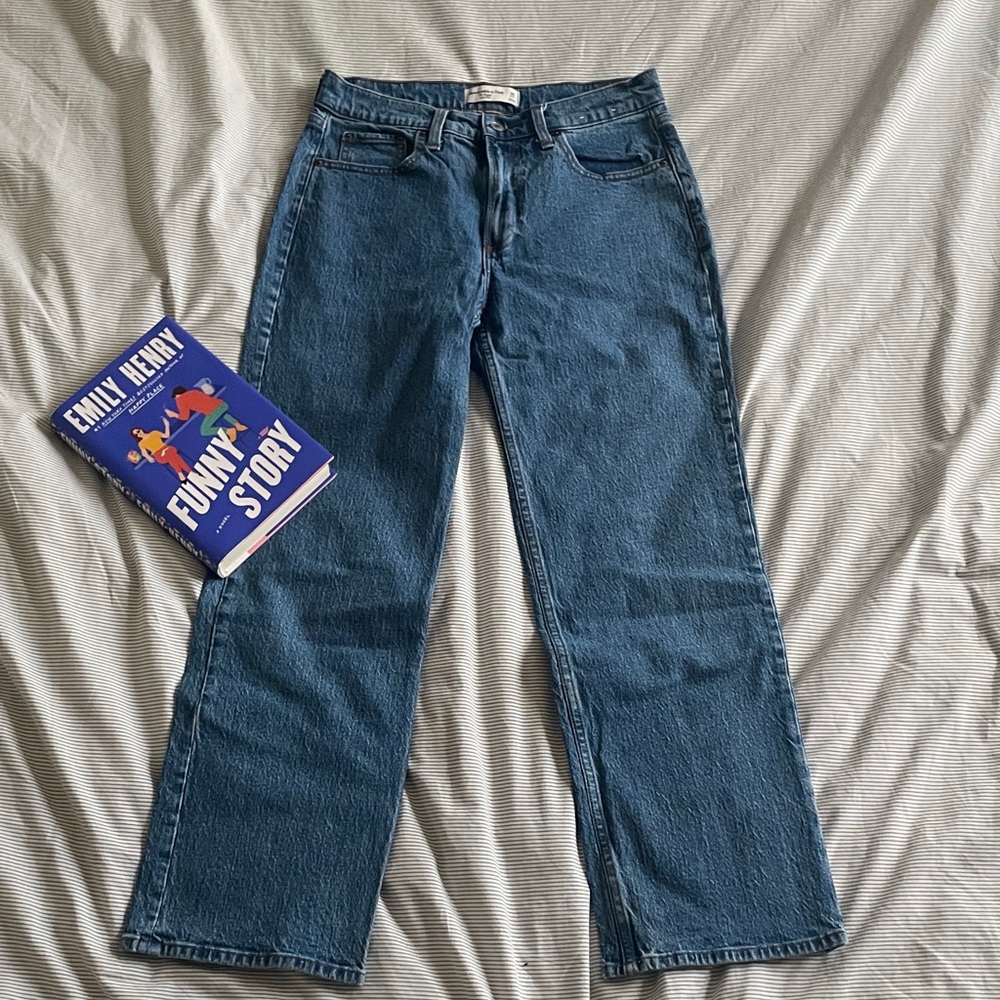 Abercrombie & Fitch Low rise Baggy Jean